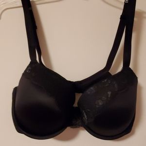 3/20 Ambrielle push up bra 38D